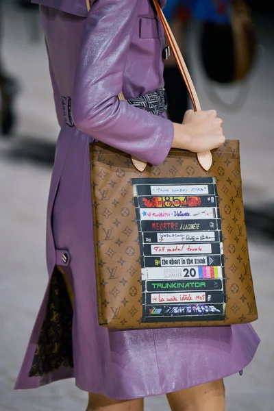 Look 65
